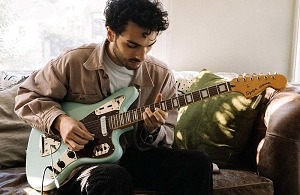 Fender Opens Up 3 Months Of Free Fender Play Lessons To 1 Million Users During Social Distancing
